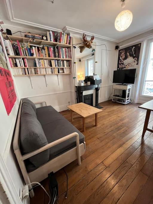 Apartment Near Montmartre Париж Экстерьер фото